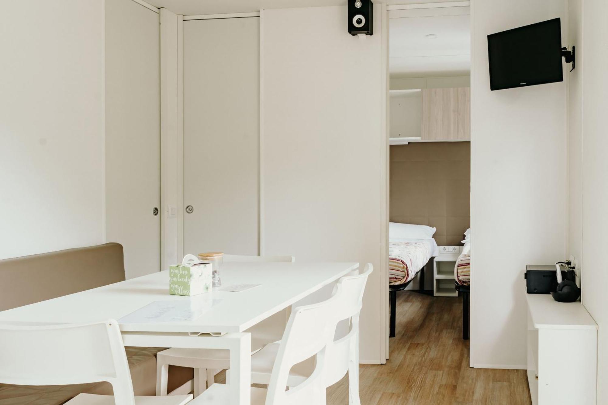 Camping Del Sole Village